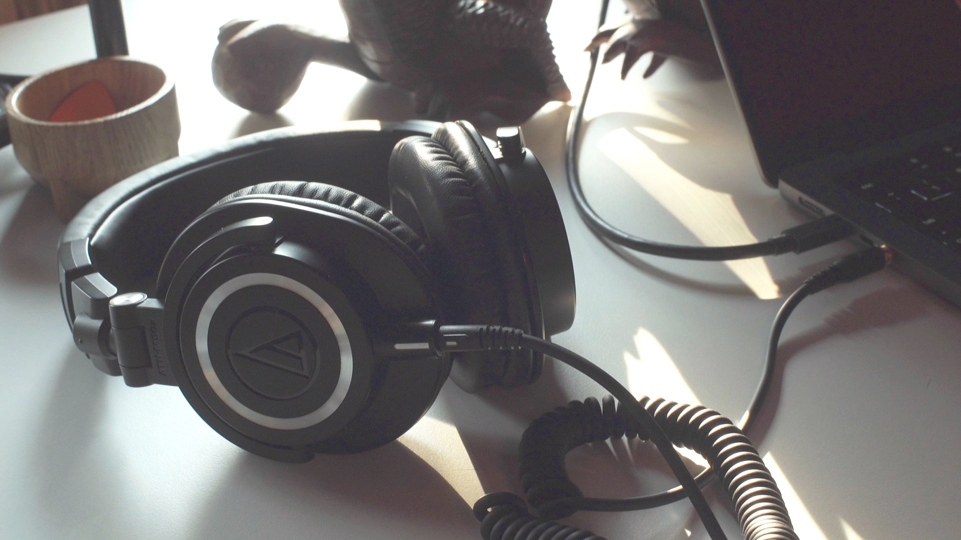Headphones LMS 2026
